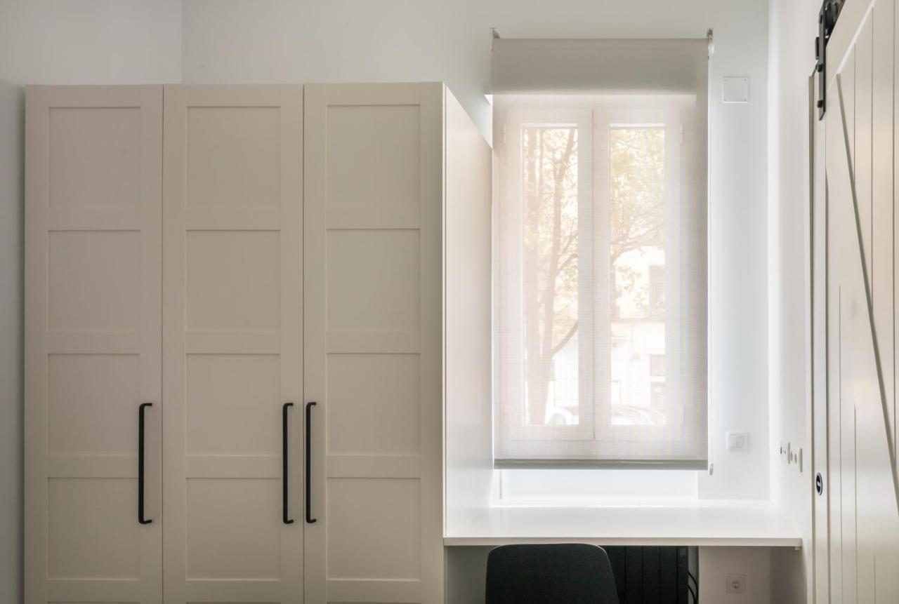 Loft Retiro Apartment Madrid Ngoại thất bức ảnh